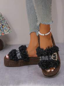 Pantofole soffici con suole spesse, nuove autunno/inverno 2024, calde e antiscivolo, di alta moda e lusso, da infilare, adatte per abiti