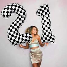 Black and White Grid