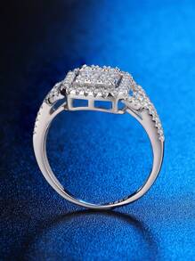 Novo anel quadrado vintage europeu com incrustações de diamantes e prata esterlina S925 banhado a platina, presente para mulheres, traje para festa e casamento, estilo caixa aleatória