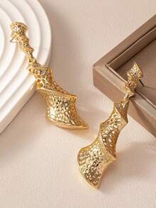1 cặp bông tai sang trọng nhẹ phong cách cổ điển Pháp, màu vàng, mặt dây chuyền bông tai thời trang mới đa năng, có sẵn trong kho - Vàng - Xem 4