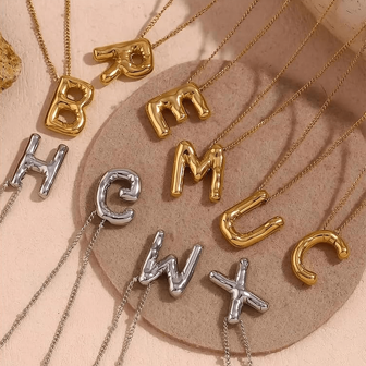 1 件 18K 镀金泡泡字母吊坠项链，A-Z 首字母形状设计，可爱闪亮风格，不锈钢配件，粗字母吊坠首饰适合日常佩戴