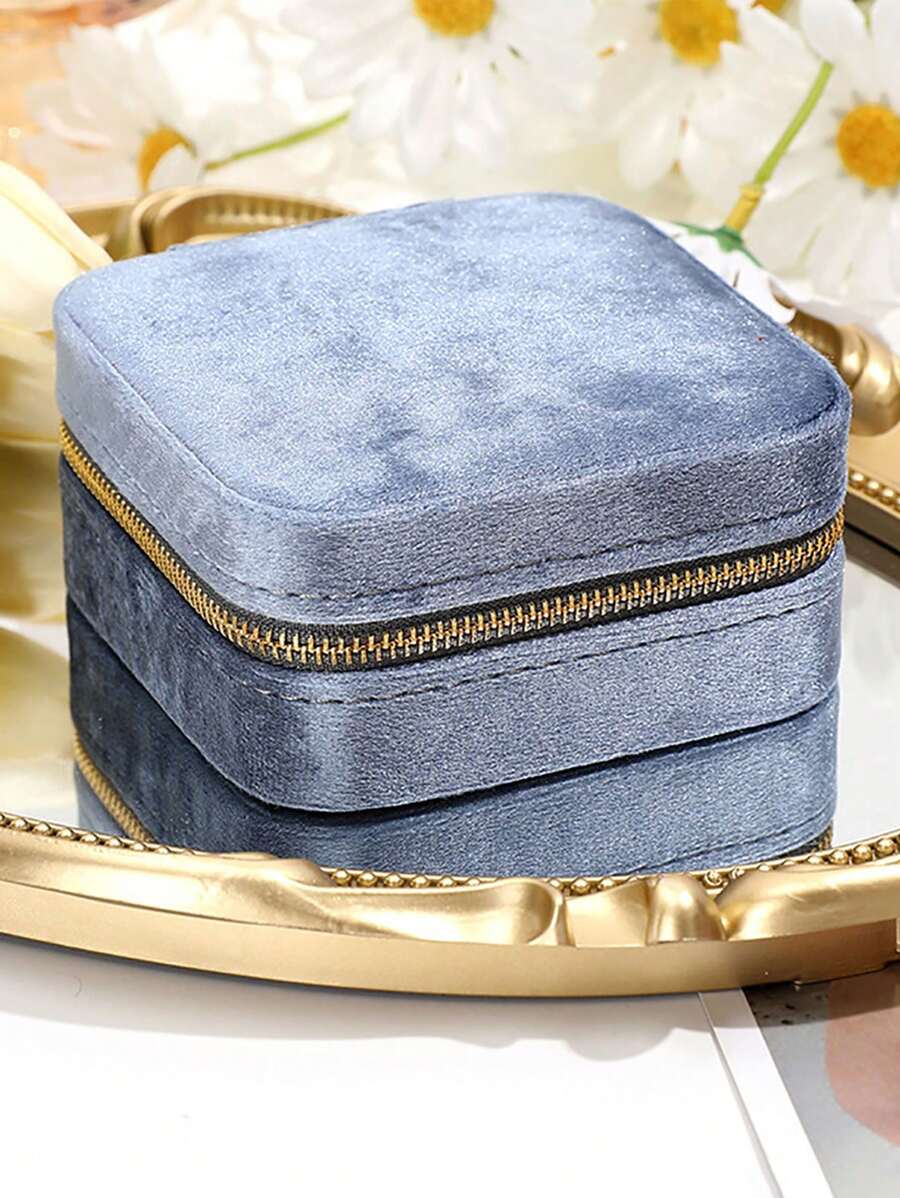 1PC Mini Retro Portable Jewelry Storage Box With Necklace Hook, Flannel