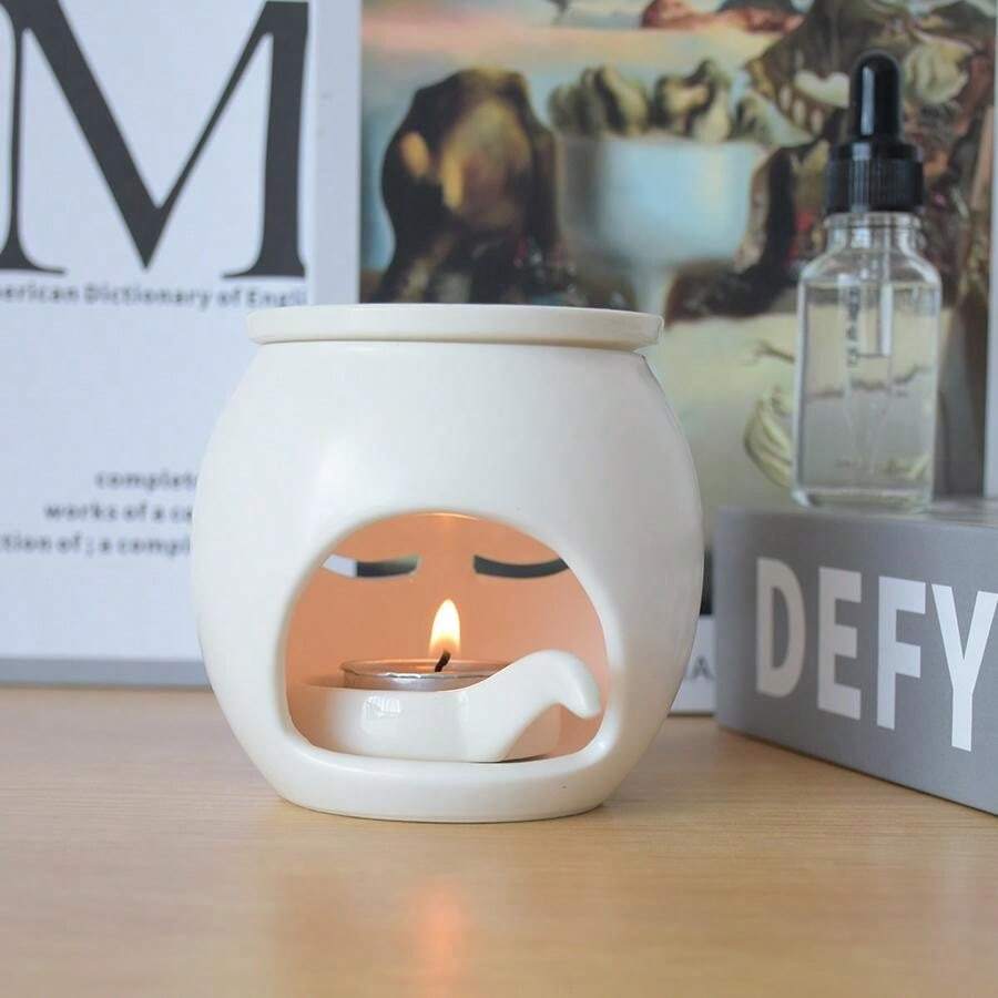 1pc White Ceramic Facial Shaped Design Aromatherapy Oil Burner