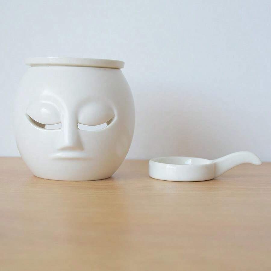 1pc White Ceramic Facial Shaped Design Aromatherapy Oil Burner