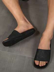 2024 年流行皇家蓝和灰色男士软橡胶鞋面防滑 PVC 鞋底系带拖鞋 - 黑色 - 查看 3