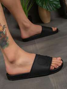 2024 年流行皇家蓝和灰色男士软橡胶鞋面防滑 PVC 鞋底系带拖鞋 - 黑色 - 查看 4