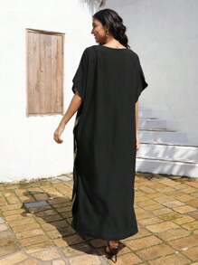 Vestido negro suelto estilo túnica con escote en V bordado, vestido casual para estar en casa