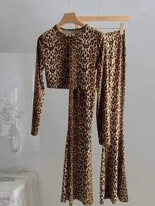 豹纹印花两件套女士长袖 T 恤和紧身喇叭裤套装秋冬套装 - 豹紋 - 查看 3