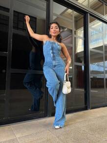 Women's Strapless Long Denim Jumpsuit With Buttons And Zipper The Back Is Elastic - Medium Wash - View 4
