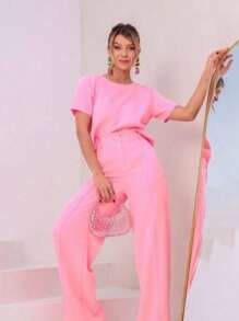 Elegant Women's Fashion With Cropped Tops And Wide-Leg Pants For A Sophisticated Look
Clubbing And Events Super Fashionable Premium Fashion Offer - Màu Hồng baby - Xem 2