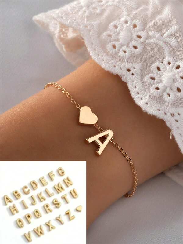 Armband mit Herz & Buchstabe Dekor