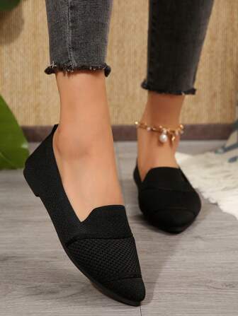 女士尖头套脚休闲鞋，多色可选，轻便舒适，适合户外休闲穿着