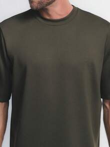 Men's Oversized Off White T-Shirt - 綠色 - View 4