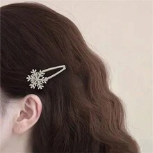 2 件节日雪花发夹 - 多功能，合金材质，非常适合圣诞节和冬季假期，雪花发夹女士秋冬刘海夹侧夹发夹新款夹子发饰圣诞头饰、圣诞装饰品、圣诞礼物 - 彩色 - 查看 1