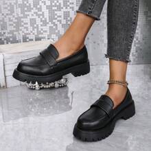 Chaussures noir pour femmes de grande taille, chaussures de style britannique à semelle épaisse pour uniformes JK, mocassins à talons hauts de style britannique pour académie