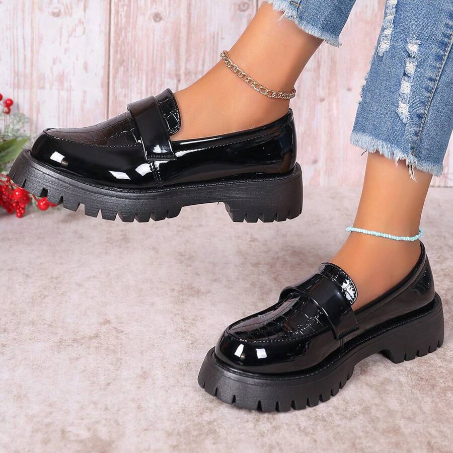 Mocassins pour femmes grande taille, plates-formes grises, semelle épaisse, style rétro de chaussures d'uniforme d'écolière, anti-dérapantes et polyvalentes