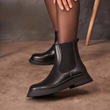 Chunky Sole Chelsea Boots – Urban Style And Guaranteed Comfort - Black - View 2