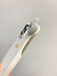 鳄鱼手机壳定制可爱韩国闪光闪亮蝴蝶结手机壳适用于 iPhone 16 15 14 13 12 11 Pro Max 个性化首字母名称 3D DIY 雕刻浮雕金色字母后盖烫印技术奢华荔枝纹皮革防震壳皮革半壳手机壳节日礼物送给情侣朋友家人自己孩子 - 黑與白 - 查看 3