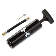 Under Armour Pompa da basket Under Armour 22520201-001