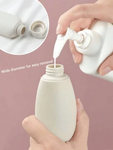 Bộ 3 chai silicon có thể nạp lại để đựng kem/chất lỏng, có ống bóp, chai rỗng di động để đựng dầu gội/sữa tắm, hộp đựng đồ vệ sinh cá nhân khi đi du lịch có nhãn, thích hợp cho phòng tắm tại nhà, trường học, đám cưới, quà tặng sinh nhật và làm quà tặng Giáng sinh cho bạn bè, bạn gái, cha mẹ. - Nhiều màu - Xem 3