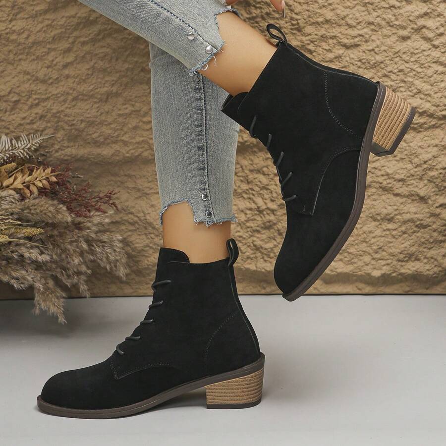 Giày bốt thời trang nhẹ nhàng thoải mái cho nữ phong cách thanh lịch - màu đen - Xem 1