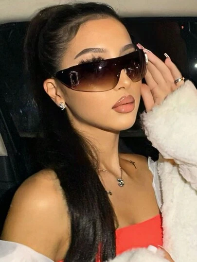 1pc Fashion Glasses Frameless One Piece Y2K Glasses Personalized Versatile O Vacation Tourism Beach Accessories Women's Glasses Basics Fall Winter Women Outfits Clothes Business Casual Gifts Beach Accessories For Women Fashion Glasses Shades For Summer Beach Vacation, Outdoor, Travel Preppy Style For Back To School