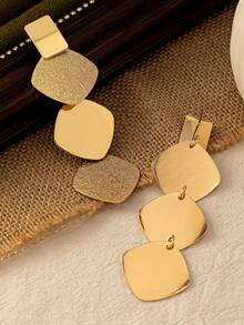 一对几何方形吊坠耳环，百搭款式，适合女性参加派对、聚会、日常佩戴，也是节日礼物的理想之选。 - 耳環 - 查看 2