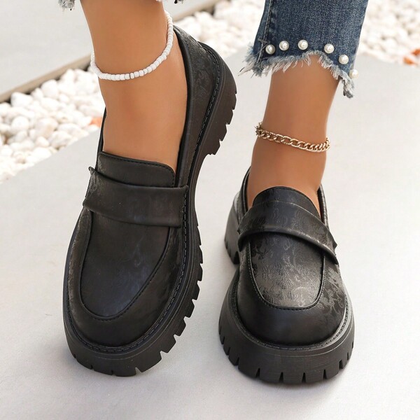 Chaussures Oxford noir pour femmes grandes tailles, chaussures d'uniforme de style britannique à semelle épaisse, mocassins à talons hauts d'académie britannique