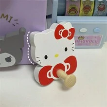 Sanrio 1 szt. Sanrio KT Cartoon Kreatywne perforowane drewniane haki do dekoracji, haki kuchenne i łazienkowe