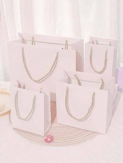 1个纯色情人节礼品袋