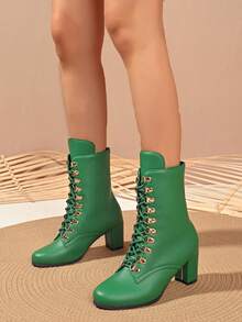 Giày bốt cao cổ buộc dây thời trang cho nữ, Giày bốt cổ ngắn cho nữ Giáng sinh mới 2024 có thiết kế đinh tán, Giày bốt chiến đấu Moto gót dày mũi nhọn, Giày bốt đỏ phong cách Châu Âu và Mỹ, Phù hợp với mọi mùa - màu xanh lá - Xem 4