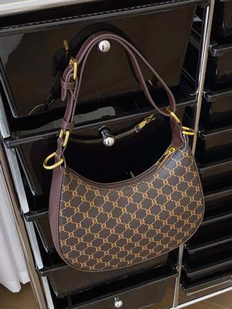 1pc Women Classic Rhombus Pattern Zipper Closure Beige Crescent Shaped Bag, Adjustable Shoulder Strap, Suitable For Office, Casual And Commuting, Underarm Bag