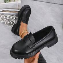Chaussures noir pour femmes de grande taille, chaussures de style britannique à semelle épaisse pour uniformes JK, mocassins à talons hauts de style britannique pour académie
