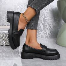 Chaussures noir pour femmes de grande taille, chaussures de style britannique à semelle épaisse pour uniformes JK, mocassins à talons hauts de style britannique pour académie
