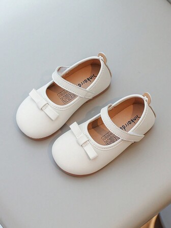 1 双女童舒适百搭防滑简约甜美公主风蝴蝶结装饰软底乐福鞋