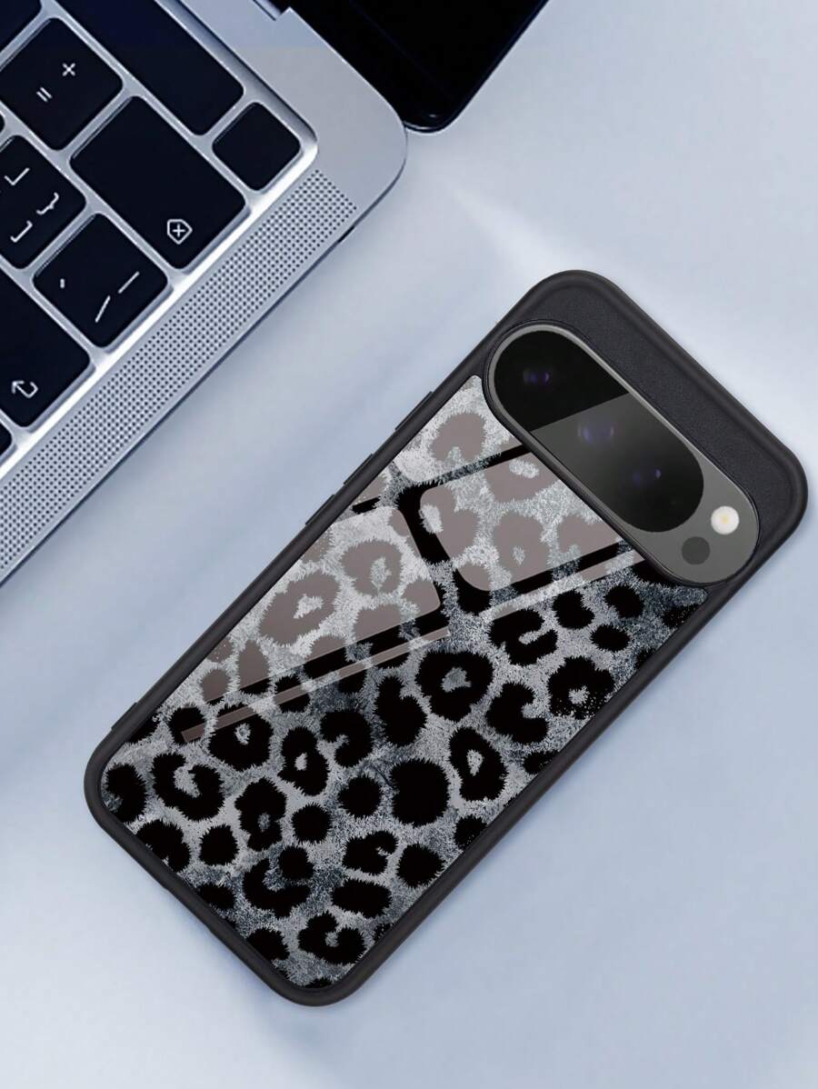 Animal Cheetah 1pc High Definition Glass Phone Case Fit Compatible With