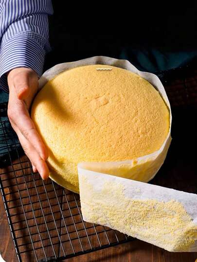 1 Volume Parchment Paper Strips For Cake Pan Circles,Baking Parchment Paper Side Liner Roll, White Parchment Paper Precut Side Liner Roll For Cake Pan,Solid Color Cake Parchment,Cake Pan Liner Strips Parchment Paper Baking ,Worthy Liners Non-Stick Precut Baking Parchment, Perfect For Cake Pan, Springform Pans