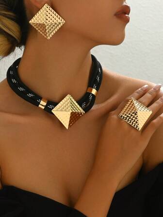 4件套欧美创意夸张几何方形吊坠项链套装