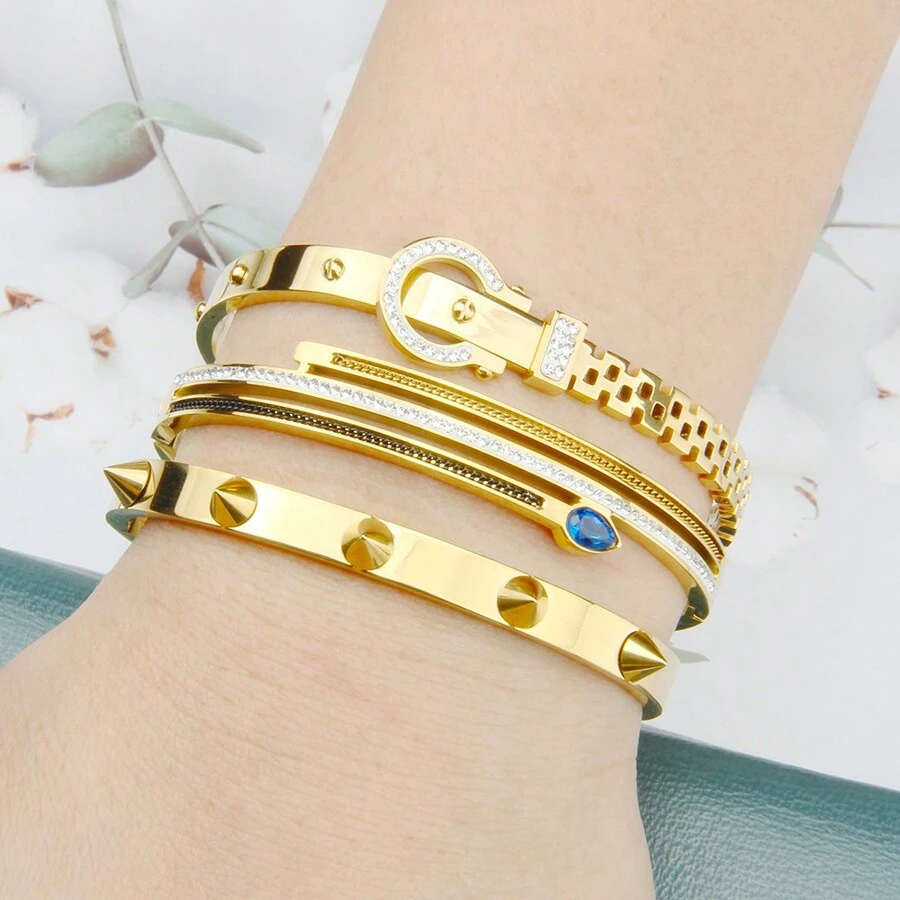 Bộ trang sức 3 món, Quà tặng chất lượng cao cho phụ nữ, Không gây dị ứng, Phong cách Hip Hop, Vỏ kim cương khảm đinh tán, Vòng tay thép không gỉ có khóa bướm - Kết hợp móng tay liễu - Xem 1