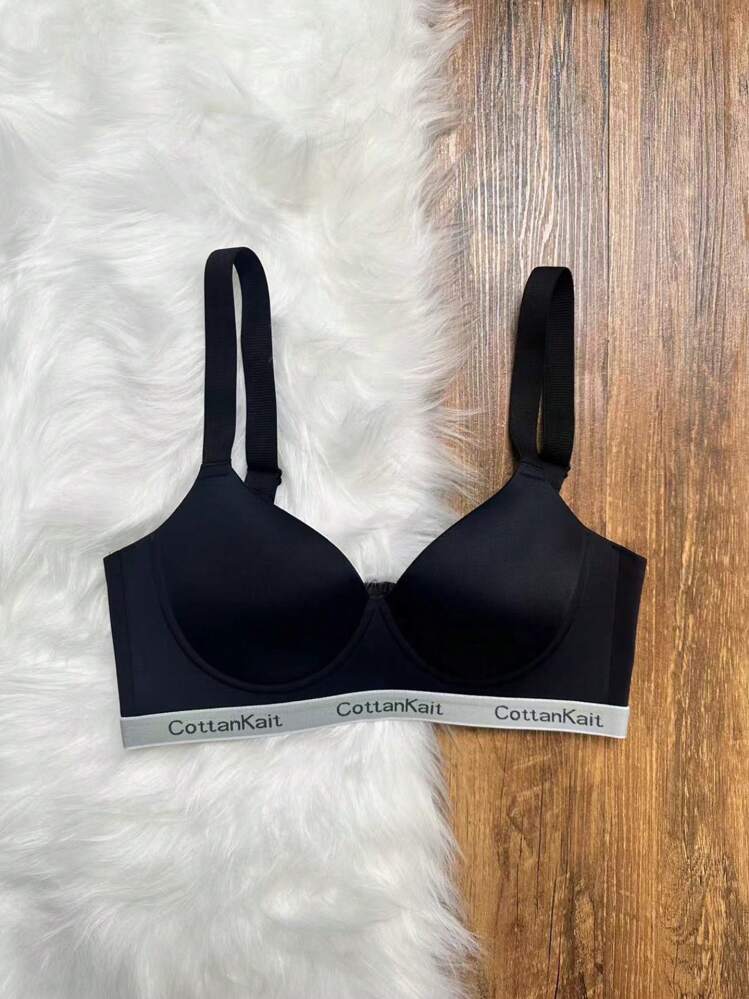 Lilivine Deep V-Neck Sports Bra, Wireless, No Traces, Minimizes