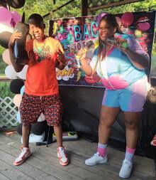 Women's 80s 90s Outfits Party Themed Costume Tracksuit Short Sleeve Windbreaker Jacket And Short Sets - Màu xanh lam - Xem 3