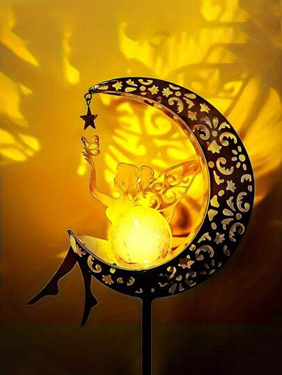 1 件花园仙女灯 - 太阳能供电铁质空心设计，带星星和月亮投影，非常适合户外草坪和庭院装饰