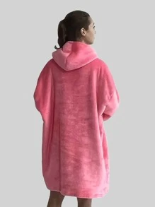 1件加厚连帽抓绒套头衫，舒适家居服上衣，情侣睡衣，保暖透气，适合秋冬季节，蓬松柔软