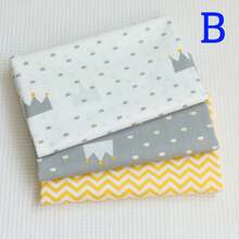 3 Pcs/Lot Cartoon Starry Sky Cloud Star Series Twill Fabric Five Pointed Star Crown Design Printed Cloth Geometric Stripe/Wave Pattern Design DIY Handmade Cloth Head Quilting Patchwork Cloth Group Pillow Cover Cloth Block Sewing Scrapbooking Cloth Tecidos Calico