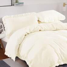 Een set van 200*220CM Japanse driedelige beddengoedset met ruches in effen kleur - eenvoudig kant in Scandinavische stijl - satijnzijdekatoen - lichte luxe hoogwaardige katoenen beddengoedset - Frans romantisch kant - Nieuwjaarscadeau - Europees zijdeachtig, warm en zacht - Wasbaar beddengoed - klassiek, veelzijdig en eenvoudig - huisdecoratie - dekbedovertrek 200*220CM - kussensloop 70*80CM - meerkleurige contrasterende kleuren - grijs - wit - marineblauw - zwart - donkergroen - roze - paars - blauw - beige -abrikoos- rozerood-geel-lichtgroen