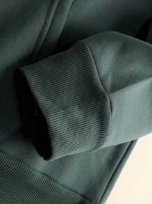 男士新款时尚连帽衫，休闲日常连帽抽绳羊毛纯色运动衫，正面有袋鼠口袋，男士套头衫