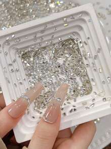 50Pcs/Pack Assorted Rhinestones, Heart & Diamond Shaped Flat Back Crystal Nail Art Decorations, Super Glitter, Suitable For Nail Salons & Personal Use Nail Supplies Nails Nail Charms Nail Gems