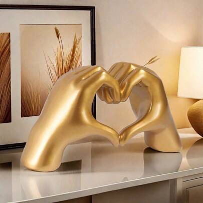 1 Piece Of Heart-Shaped Hand Shaped Resin Decoration, Creative Luxury Style, Suitable For Desktop, Office, And Home Decoration