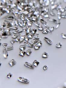 50Pcs/Pack Assorted Rhinestones, Heart & Diamond Shaped Flat Back Crystal Nail Art Decorations, Super Glitter, Suitable For Nail Salons & Personal Use Nail Supplies Nails Nail Charms Nail Gems