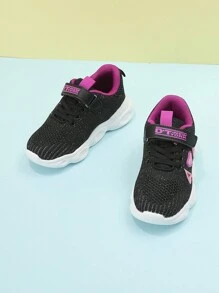 أحذية كاجوال مضاءة بشكل قلب للأطفال والمراهقين من الجنسين، باللون الأسود والوردي والرمادي، من القماش الشبكي المتنفس، مناسبة للمدرسة والحفلات